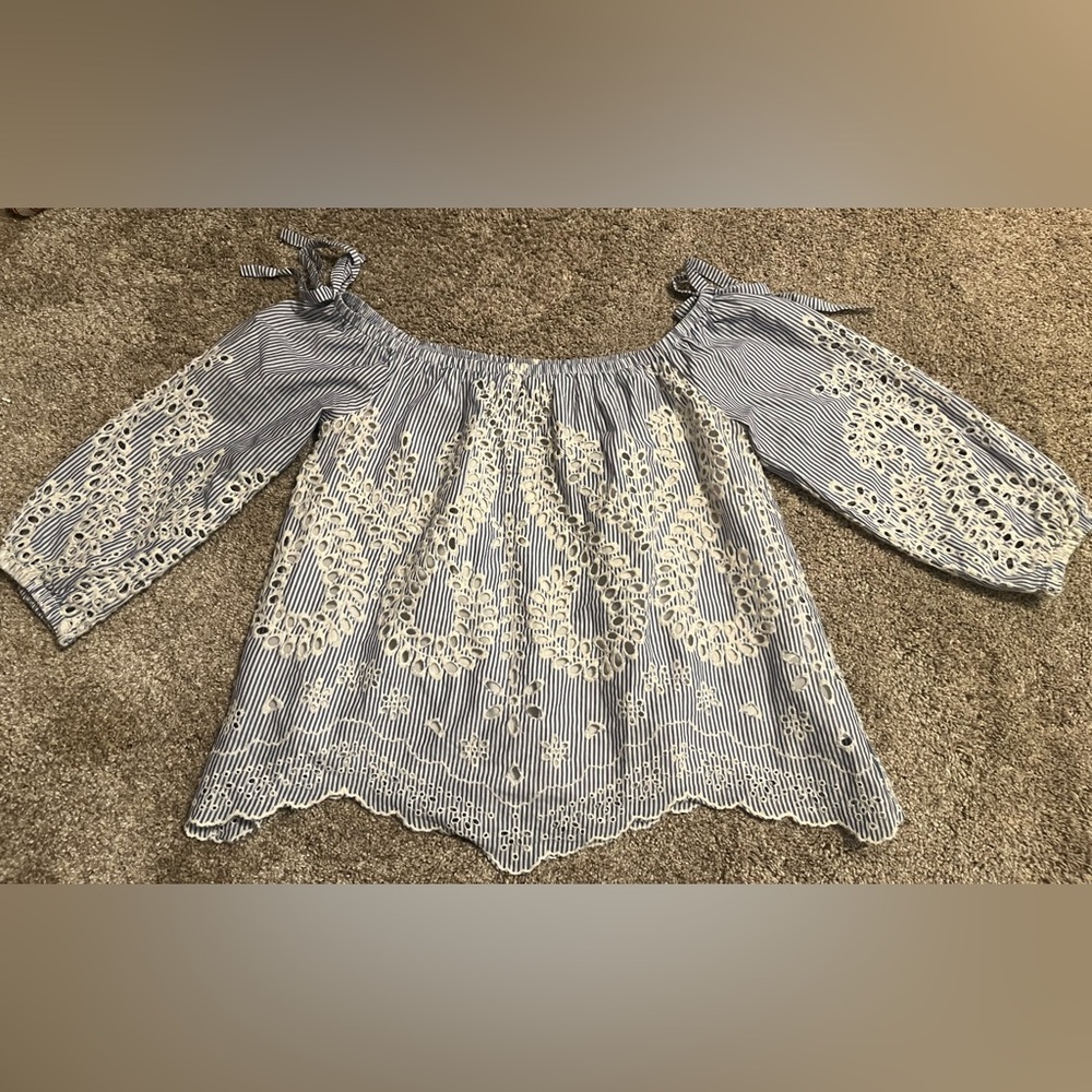 Express Size Medium Striped Off-Shoulder Eyelet Top - Blue & White